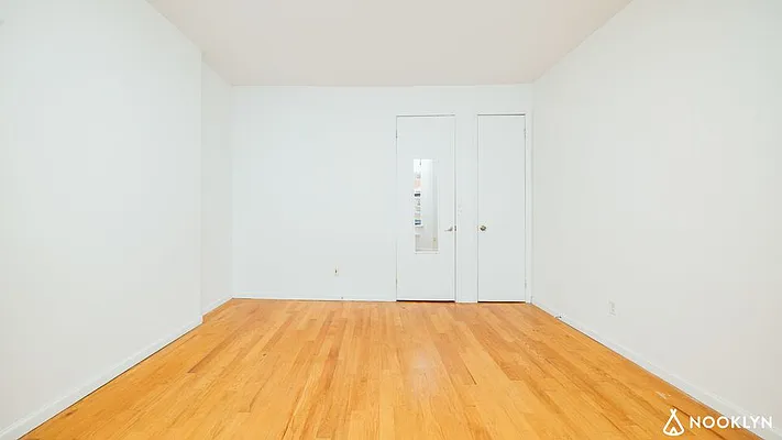 Rented by Nooklyn NYC LLC | media 16