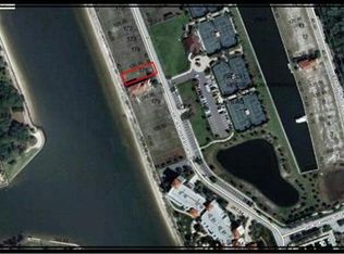 226 Yacht Harbor Dr, Palm Coast, FL 32137