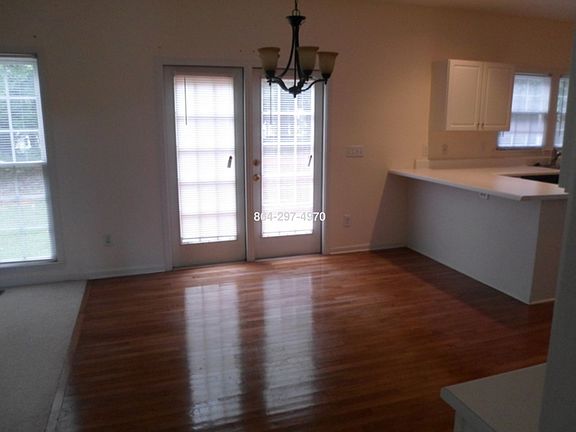 5th image of 118 Marsh Creek Dr