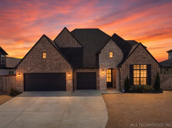 5812 E 128th St S, Bixby, OK 74008