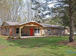 6105 Berkey Southern Rd, Whitehouse, OH 43571