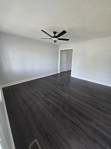 6319 Lynette Cir Photo 1
