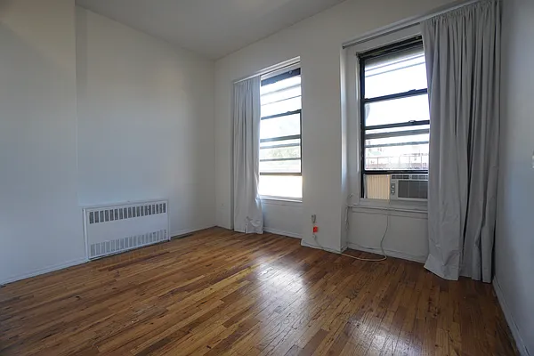 Rented by Rennit Inc. | media 4