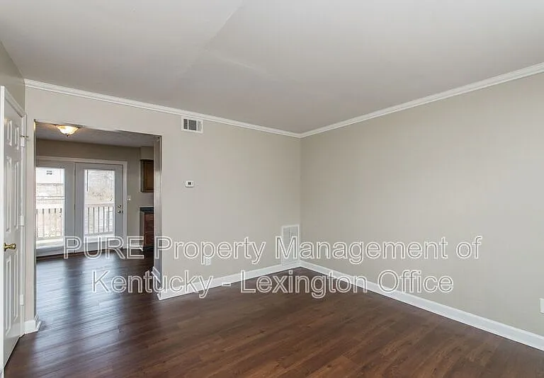 209 Landings Dr #1 — Photo 4