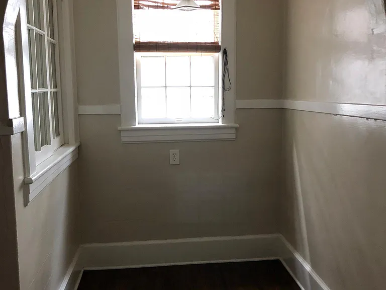 2503 Longview Ave SW — Photo 10