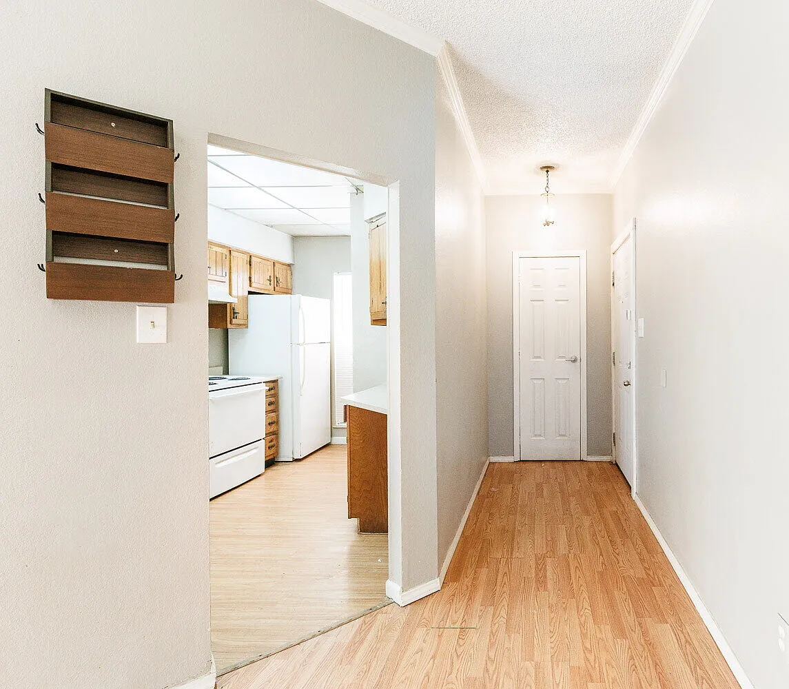 2 bed, 2.0 bath, 1341 sqft, $825 — Photo 3