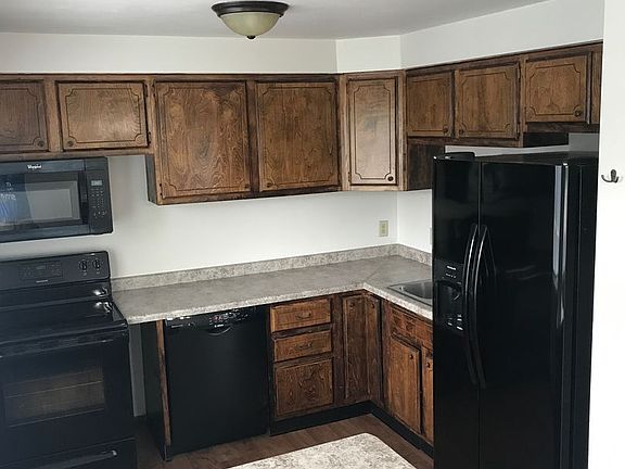 2nd image of 742 Fairwood Dr APT 4