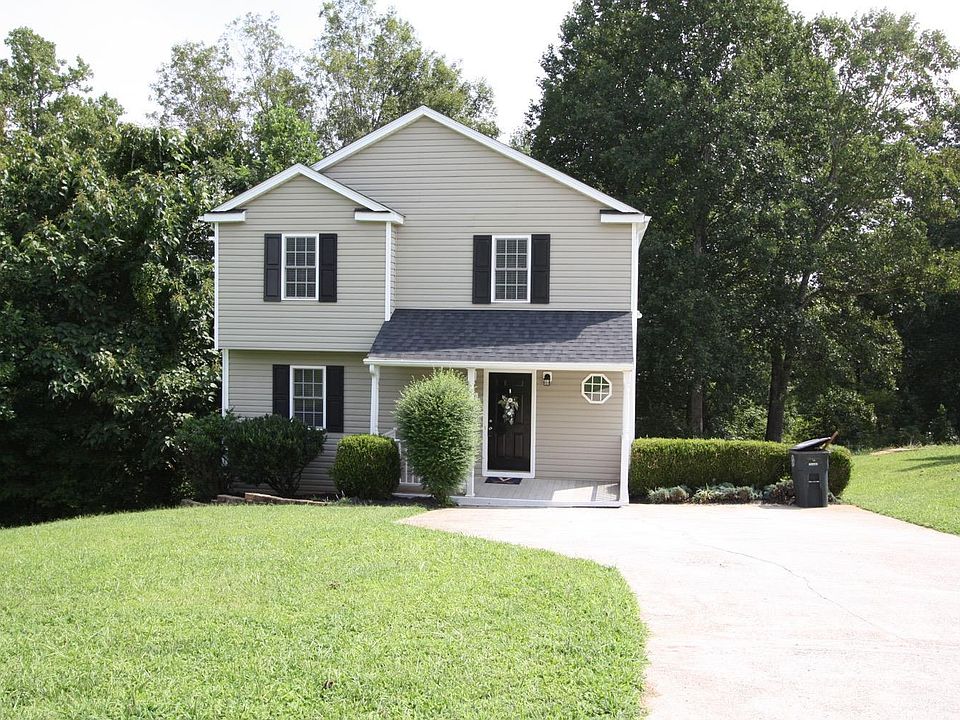 1st image of 125 Willard Way