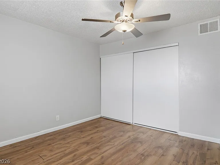 2274 E Desert Inn Rd #0 — Photo 23