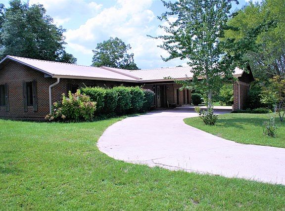 4th image of 23 Mississippi Dr
