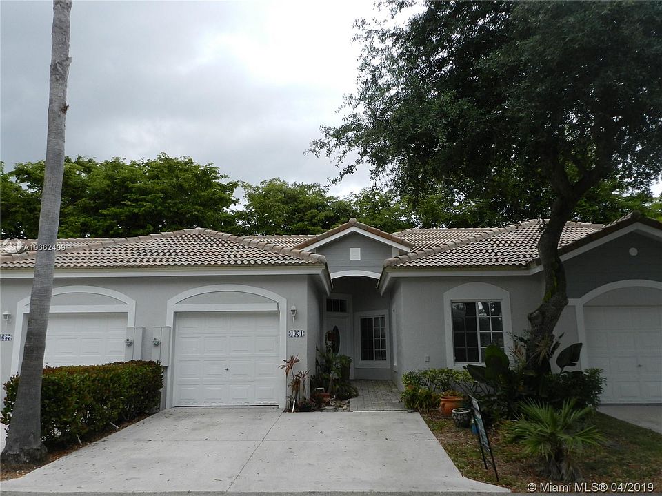 1st image of 4651 SW 12th Pl