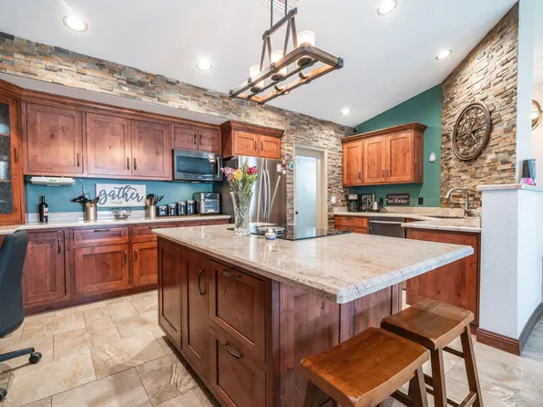 7333 W SIERRA Street, Peoria, AZ 85345