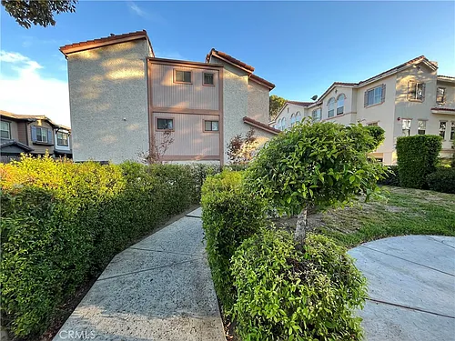 1006 Arcadia Ave #B Photo 1