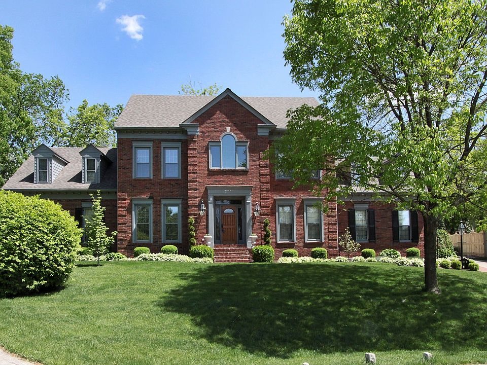 1st image of 2376 The Woods Ln