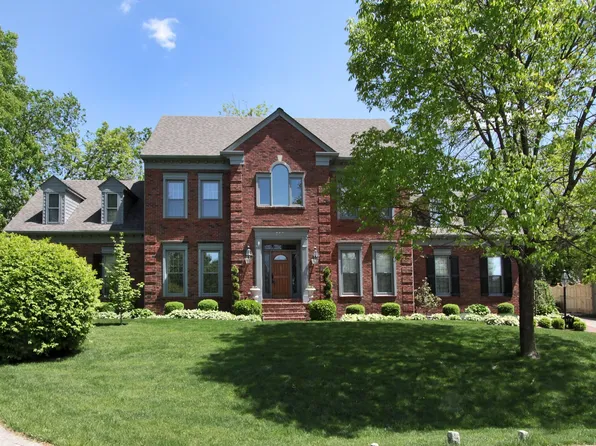 2376 The Woods Ln, Lexington, KY 40502