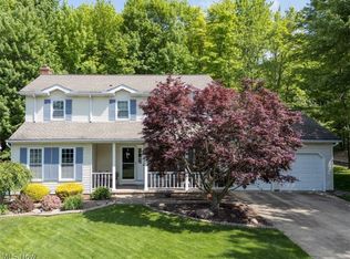 32355 Arthur Rd, Solon, OH 44139