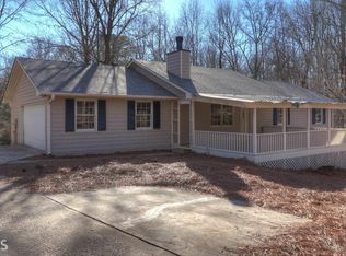 158 Willow Creek Dr, Locust Grove, GA 30248