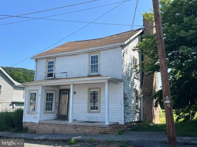 32 N High St, Millerstown, PA, 17062