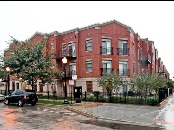 757 W 14th St APT 2B, Chicago, IL 60607