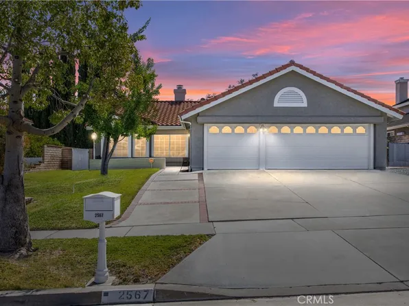 2567 Via Pacifica, Corona, CA 92882