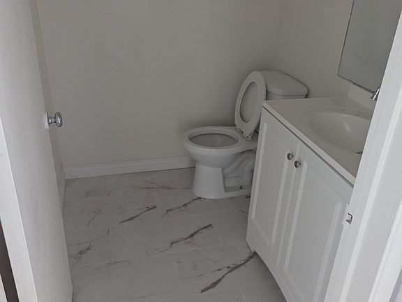 4th image of 8654 Falmouth Ave #9