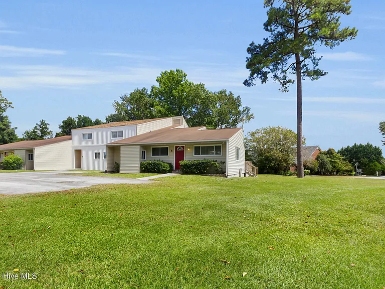 125 Pirates Rd #7 — Photo 20