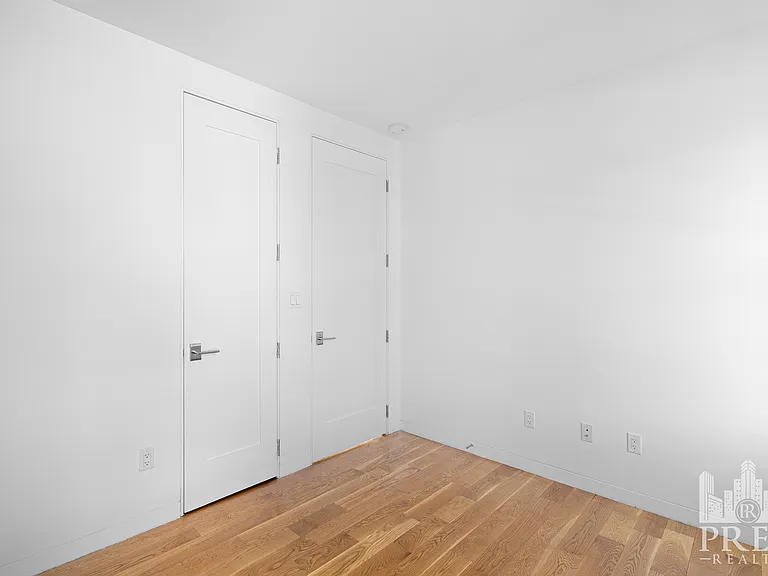 227 Waverly Pl #5B — Photo 7