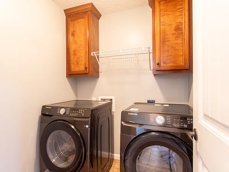 97 Mill Pond Pl — Photo 22