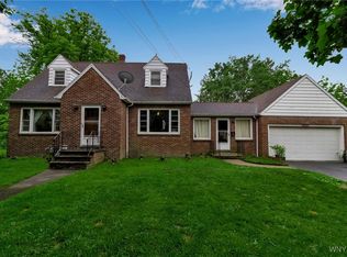 17 Hanover St, Silver Creek, NY