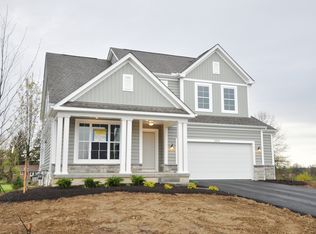 12074 Herons Landing Dr NW, Pickerington, OH 43147