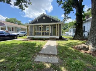 908 Pichard St, Greensboro, NC 27401