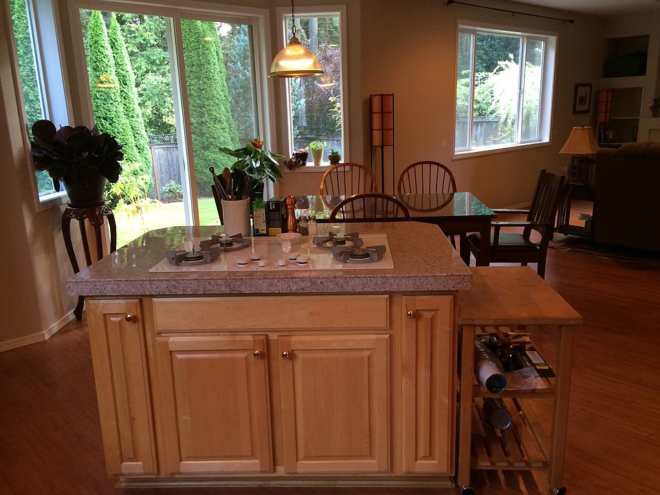 2nd image of 18907 SE 25th St