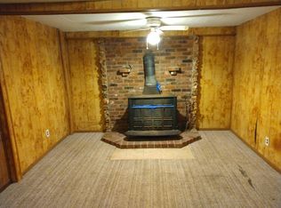 419 W Main St, Cherryvale, KS 67335