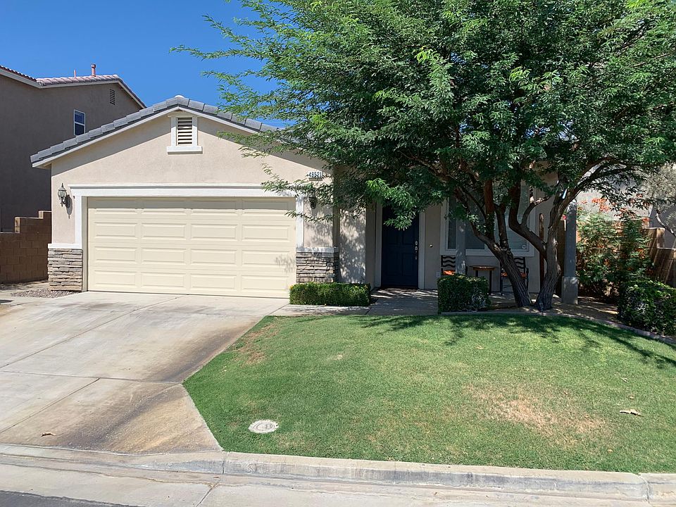 1st image of 48521 Anastacia Ct