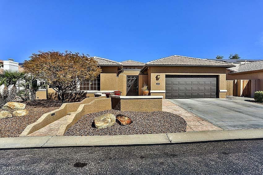 1st image of 3197 N Palmer Dr