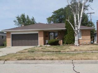 30941 Moulin Ave, Warren, MI