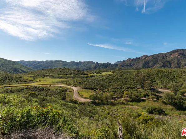 34229 Mulholland Hwy, Malibu, CA 90265