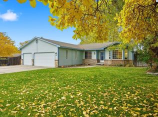 801 S Young Pl, Kennewick, WA 99336
