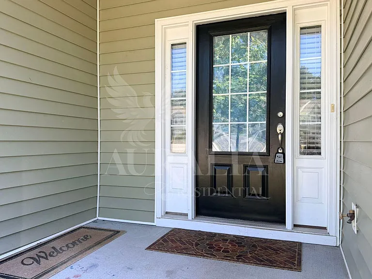 2135 Junewood Ln — Photo 2