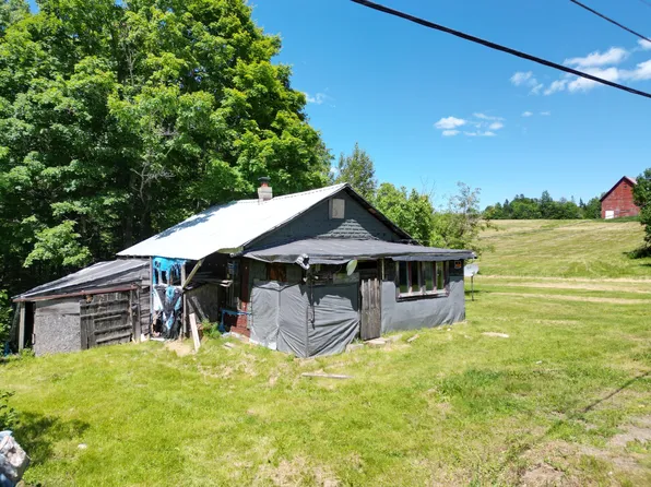 1704 Main Road, Carroll Plt, ME 04487