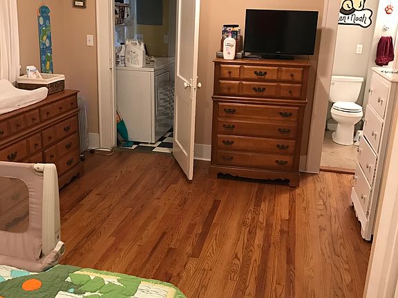 5th image of 174 Metts St