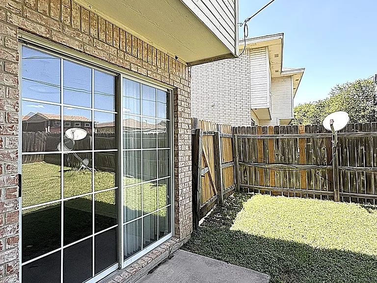 5709 Redstone Dr #A — Photo 13