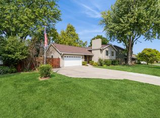 3211 Eisenhower Ave, Ames, IA 50010