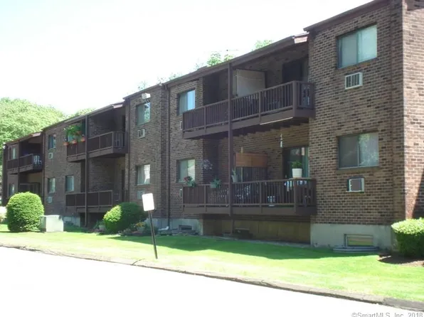 235 Henry Ave Unit 31F, Stratford, CT 06614