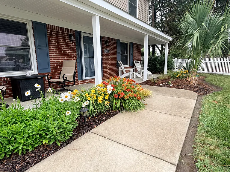 1912 Morgan Mill Way — Photo 3