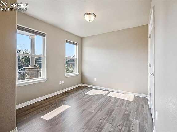 3rd image of 9864 Morning Vista Dr