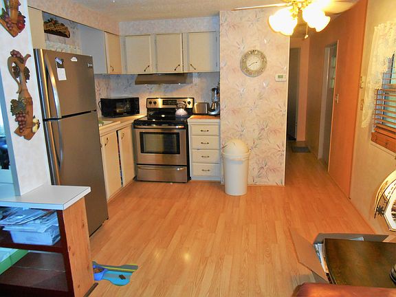 4th image of 1800 E Graves Ave Lot 147