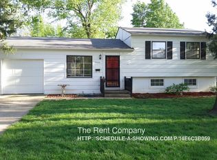 9205 W 101st St, Overland Park, KS 66212