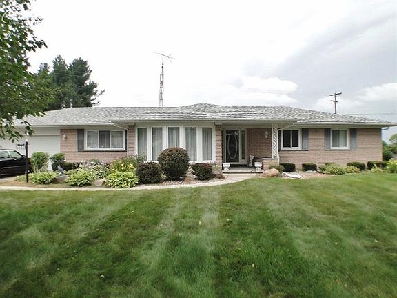 3rd image of 1582 Wagon Wheel Ln