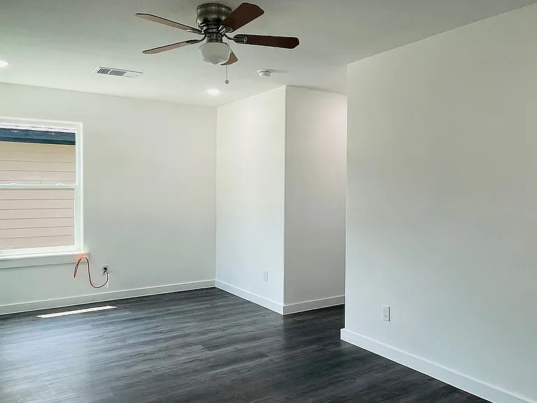 8416 Sandra St #B — Photo 14